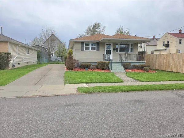 $199,900 | 160 Weyand Avenue, Buffalo, NY 14210