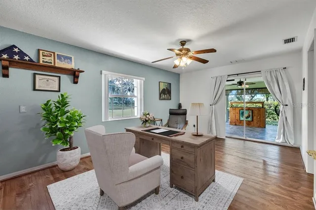 $399,900 | 2124 Northeast Voss Oaks Circle, Arcadia, FL 34266