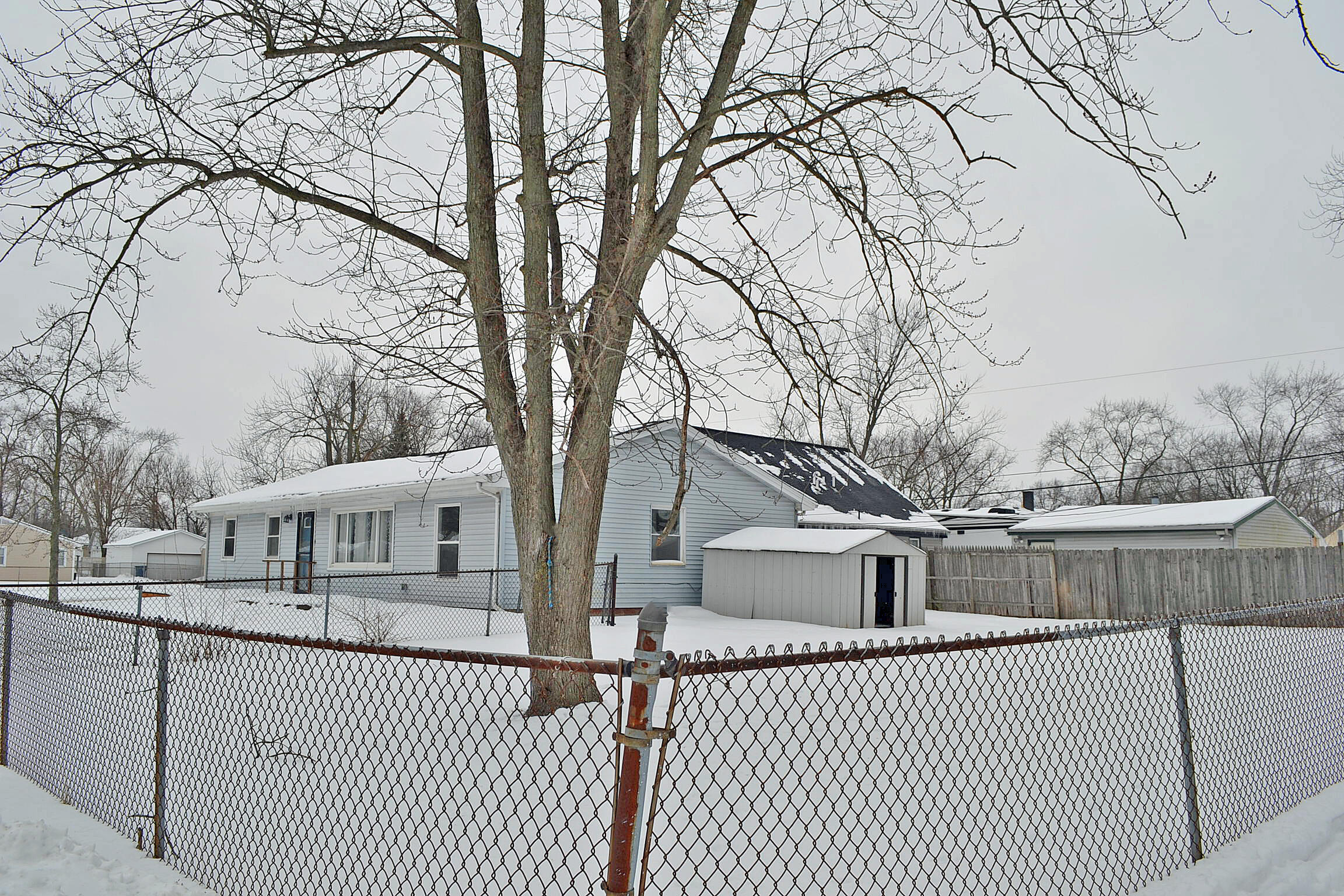 740 Imperial Road Valparaiso, IN 46385 - Photo 32 of 33 2304x1536