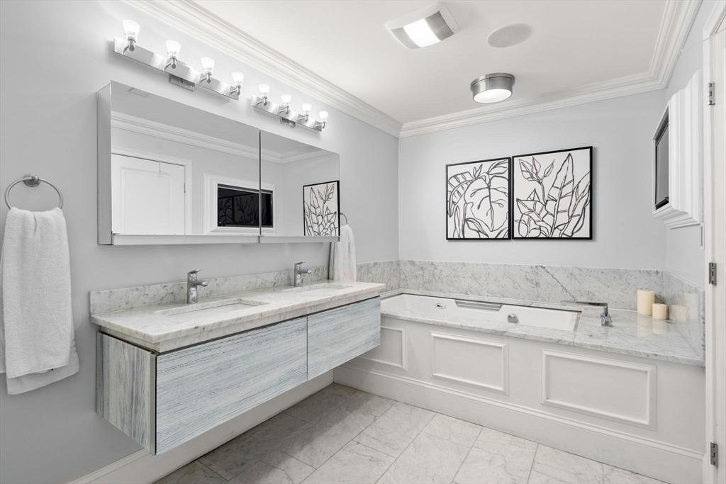 6 Henchman Street, Unit 46 Boston, MA 02113 - Photo 22 of 30