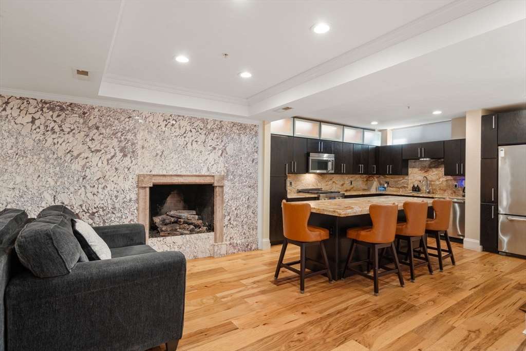 6 Henchman Street, Unit 46 Boston, MA 02113 - Photo 4 of 30