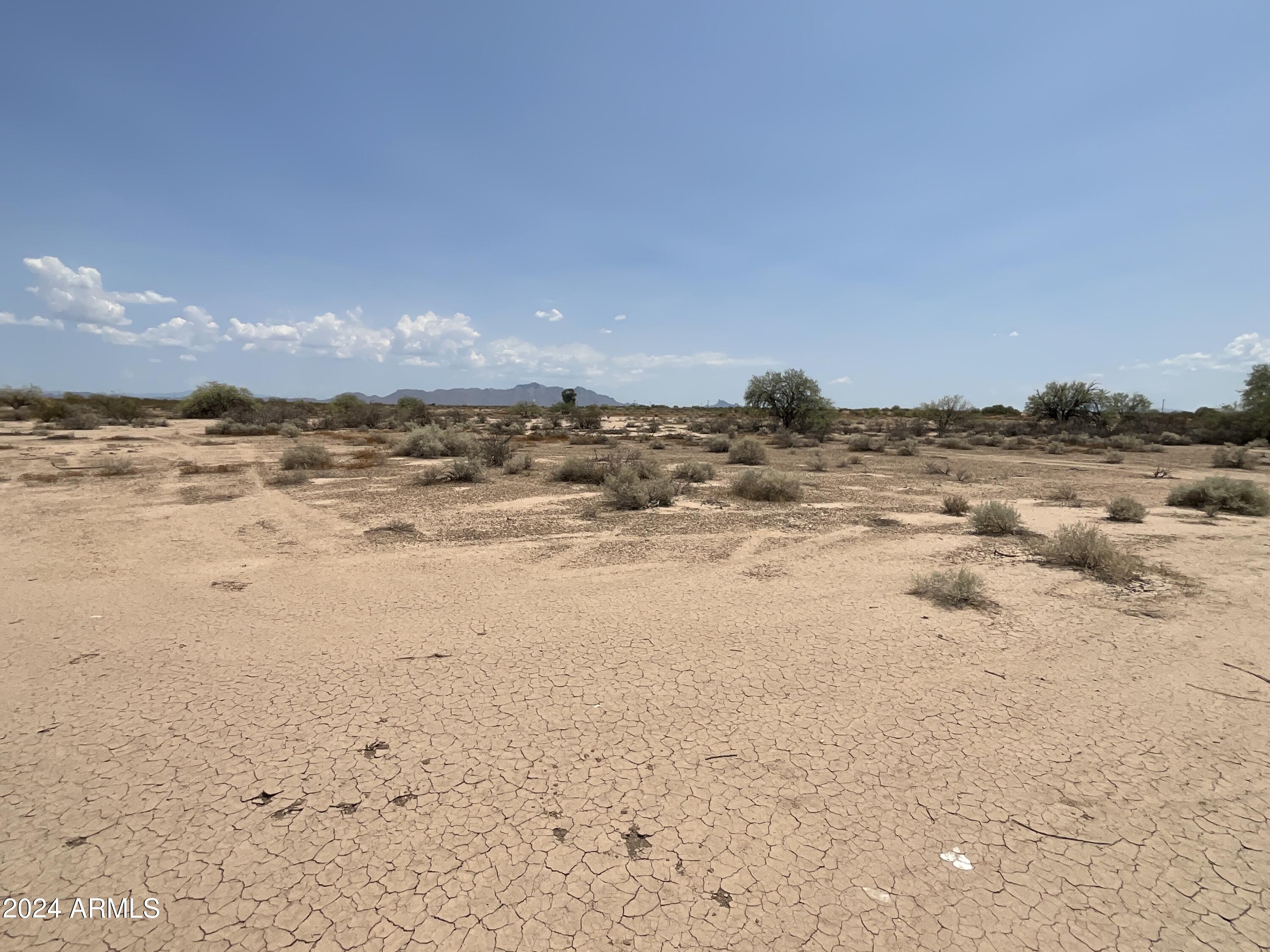 2 North Estrella Road, Unit 2 Eloy, AZ 85131 - Photo 5 of 8 image