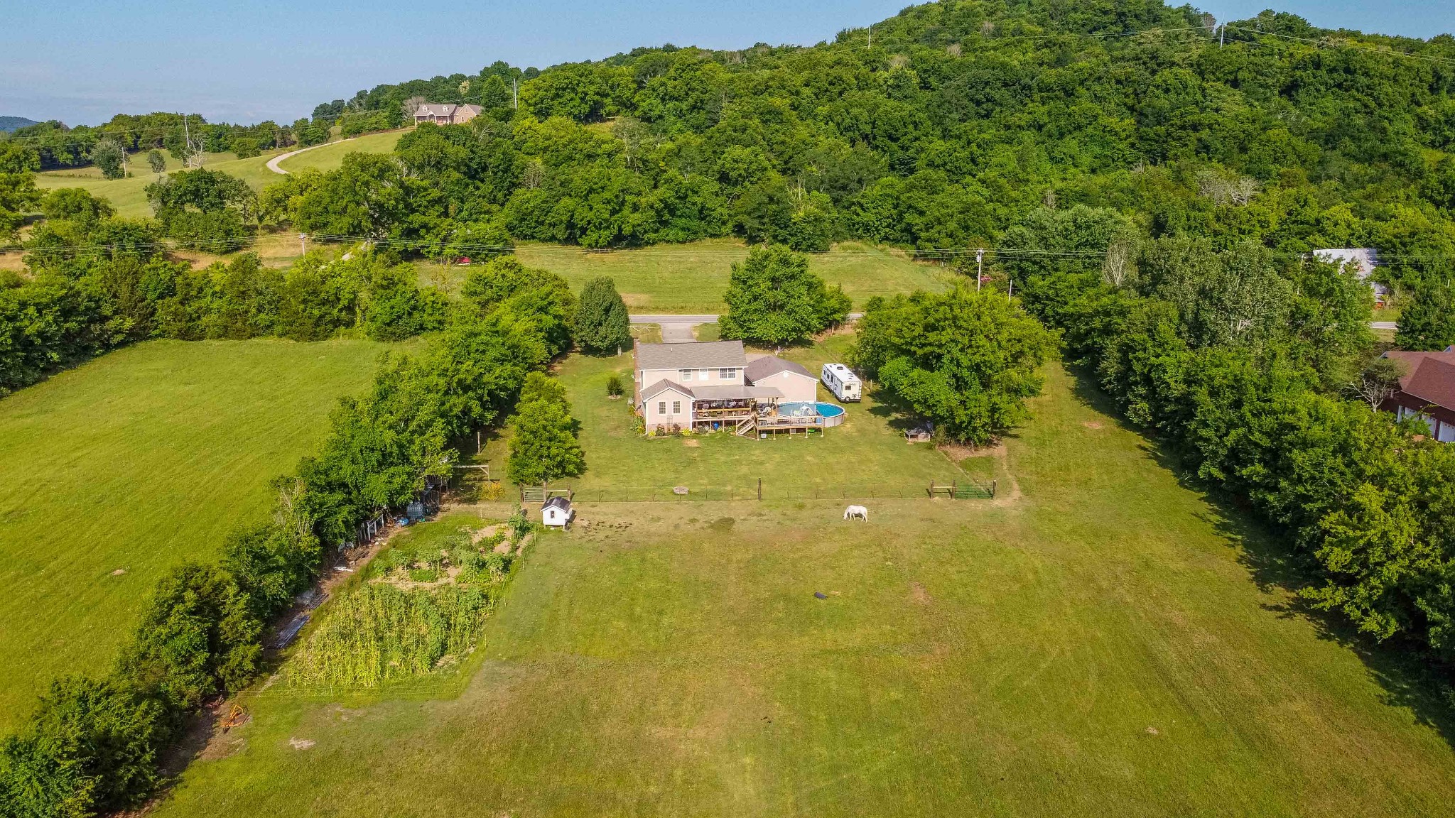 1714 Springplace Road Lewisburg, TN 37091 - Photo 32 of 39 Gallery Image 32