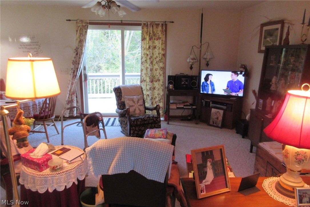 2497 Ridge Road Northeast New Philadelphia, OH 44663 - Photo 3 of 9 Gallery Image 3