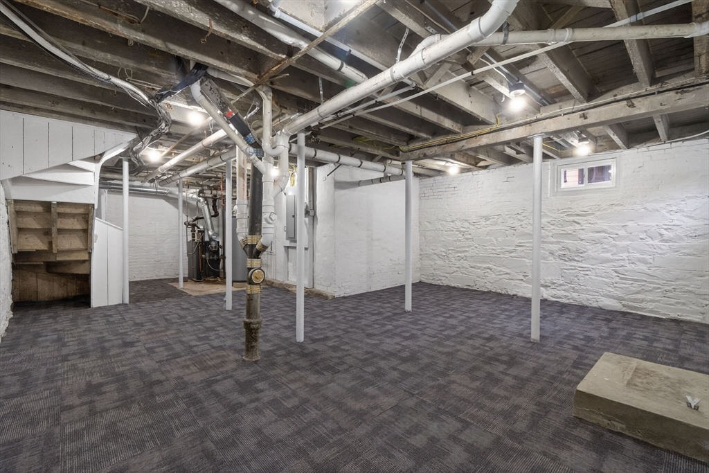 25 Browning Road Somerville, MA 02145 - Photo 18 of 40