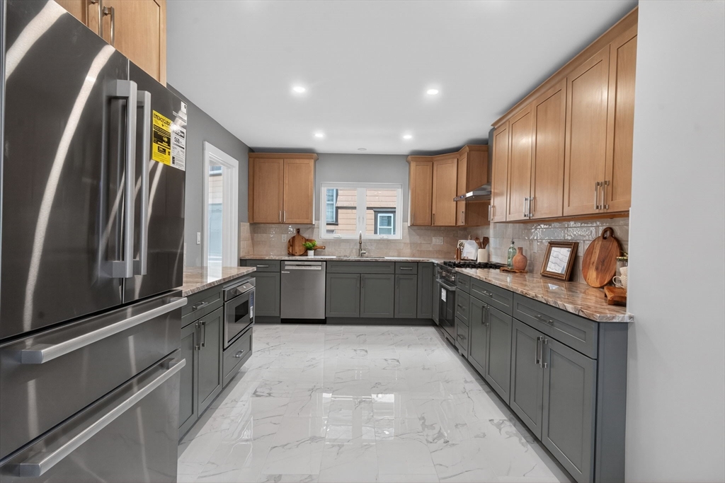 25 Browning Road Somerville, MA 02145 - Photo 33 of 40