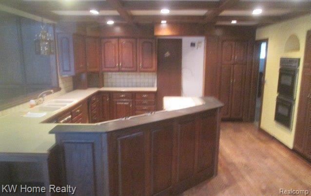 5225 Baldwin Road Oxford, MI 48371 - Photo 5 of 11 BALDWIN-KITCHEN.jpg