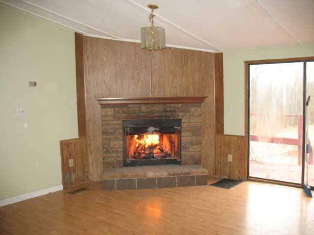 1350 Shell Road, Unit 1 Goodlettsville, TN 37072 - Photo 3 of 7 Wood burning fireplace