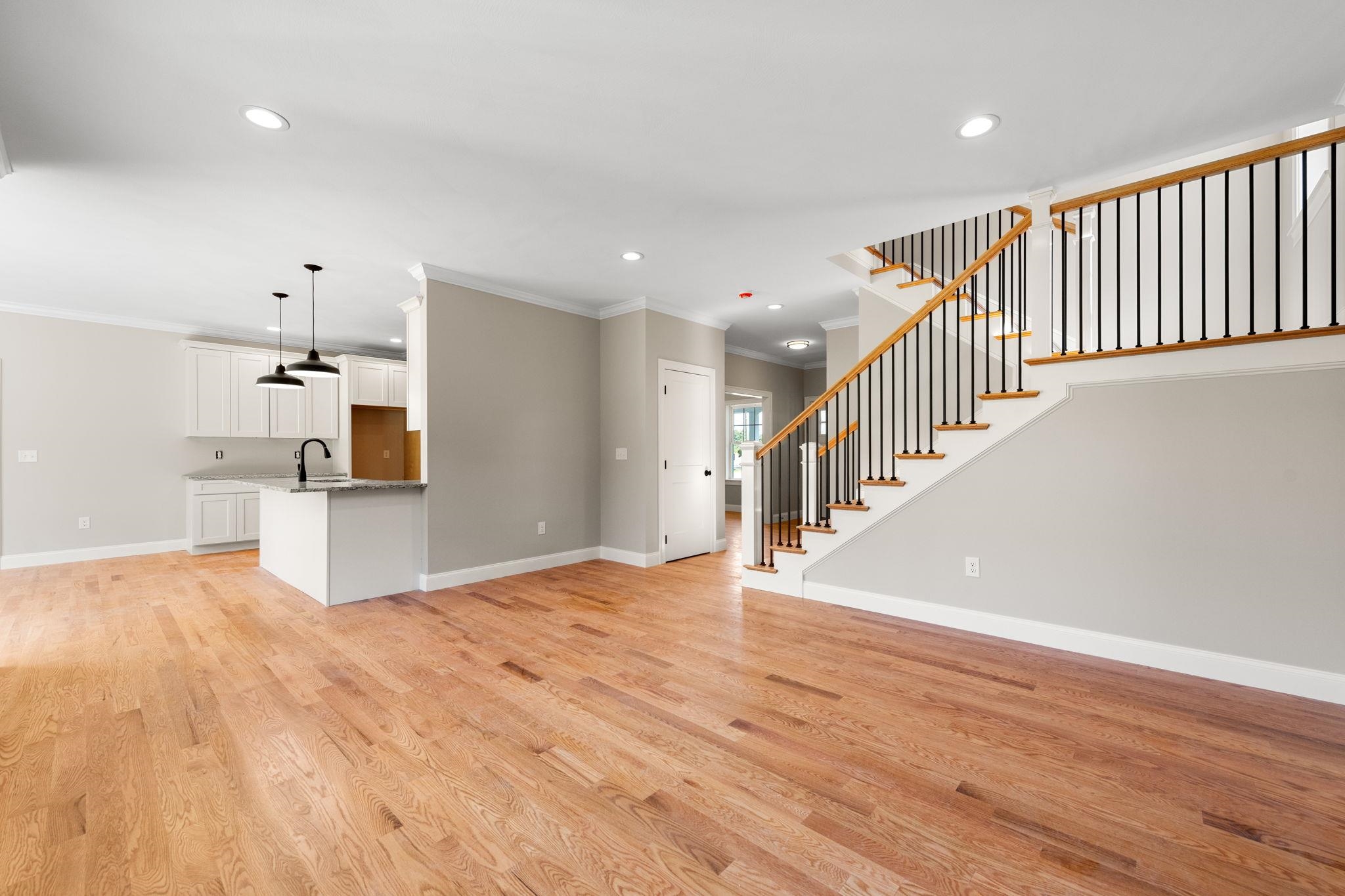 28 Byam Road New Boston, NH 03070 - Photo 6 of 37