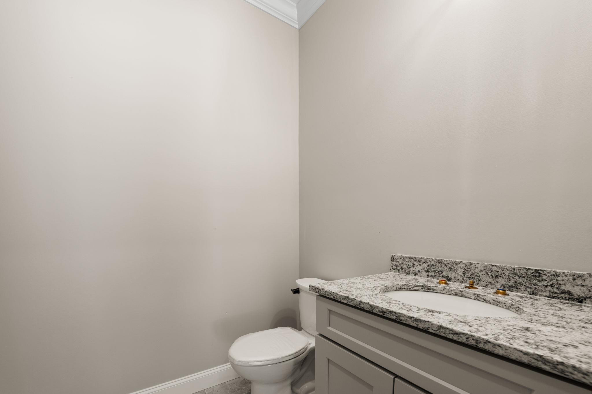 28 Byam Road New Boston, NH 03070 - Photo 10 of 37