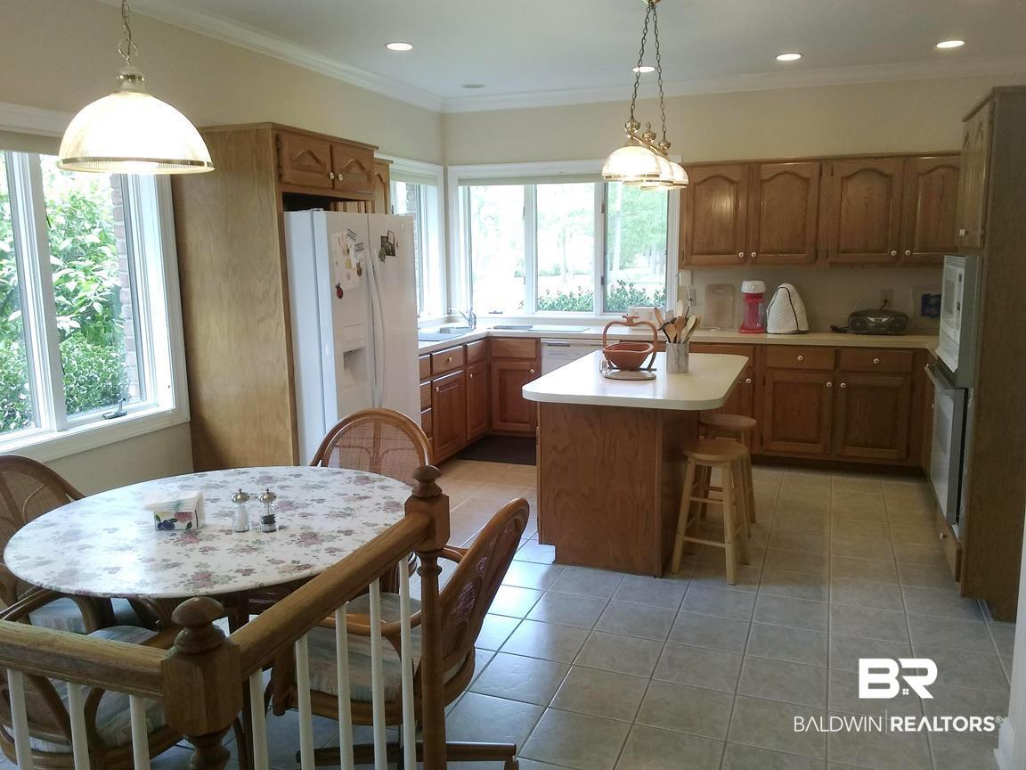 8132 Bay View Drive Foley, AL 36535 - Photo 14 of 50 Breakfast area & kitchen