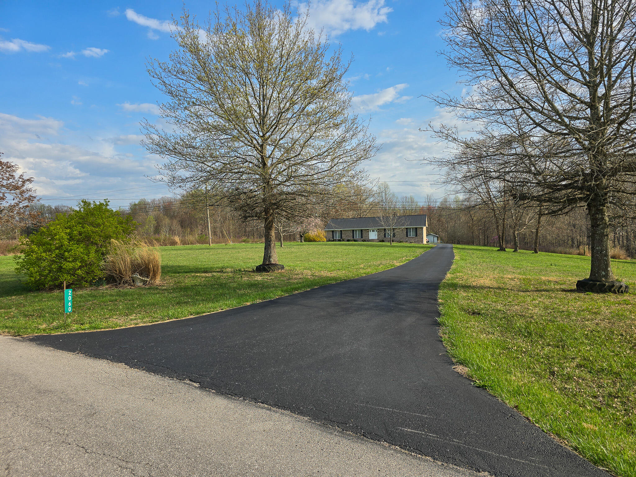 2060 Dry Ridge Road Liberty, KY 42539 - Photo 2 of 87 20250402_180123