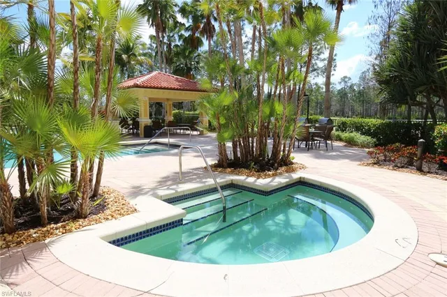 $15,000 | 2868 Tiburon Boulevard East, Unit 102, Naples, FL 34109