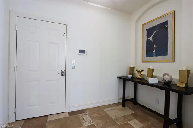 $15,000 | 2868 Tiburon Boulevard East, Unit 102, Naples, FL 34109