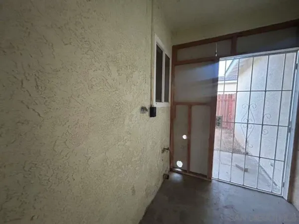$3,400 | 634 Aster Street, Escondido, CA 92027