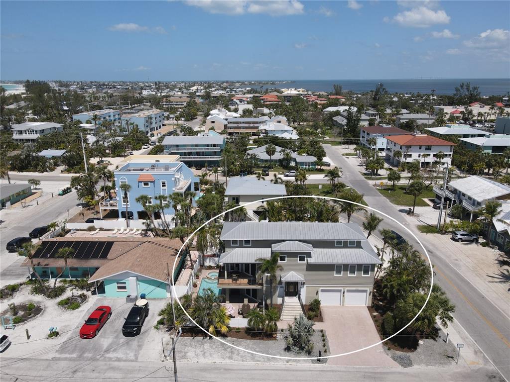 220 36th Street Holmes Beach, FL 34217 - Photo 46 of 59