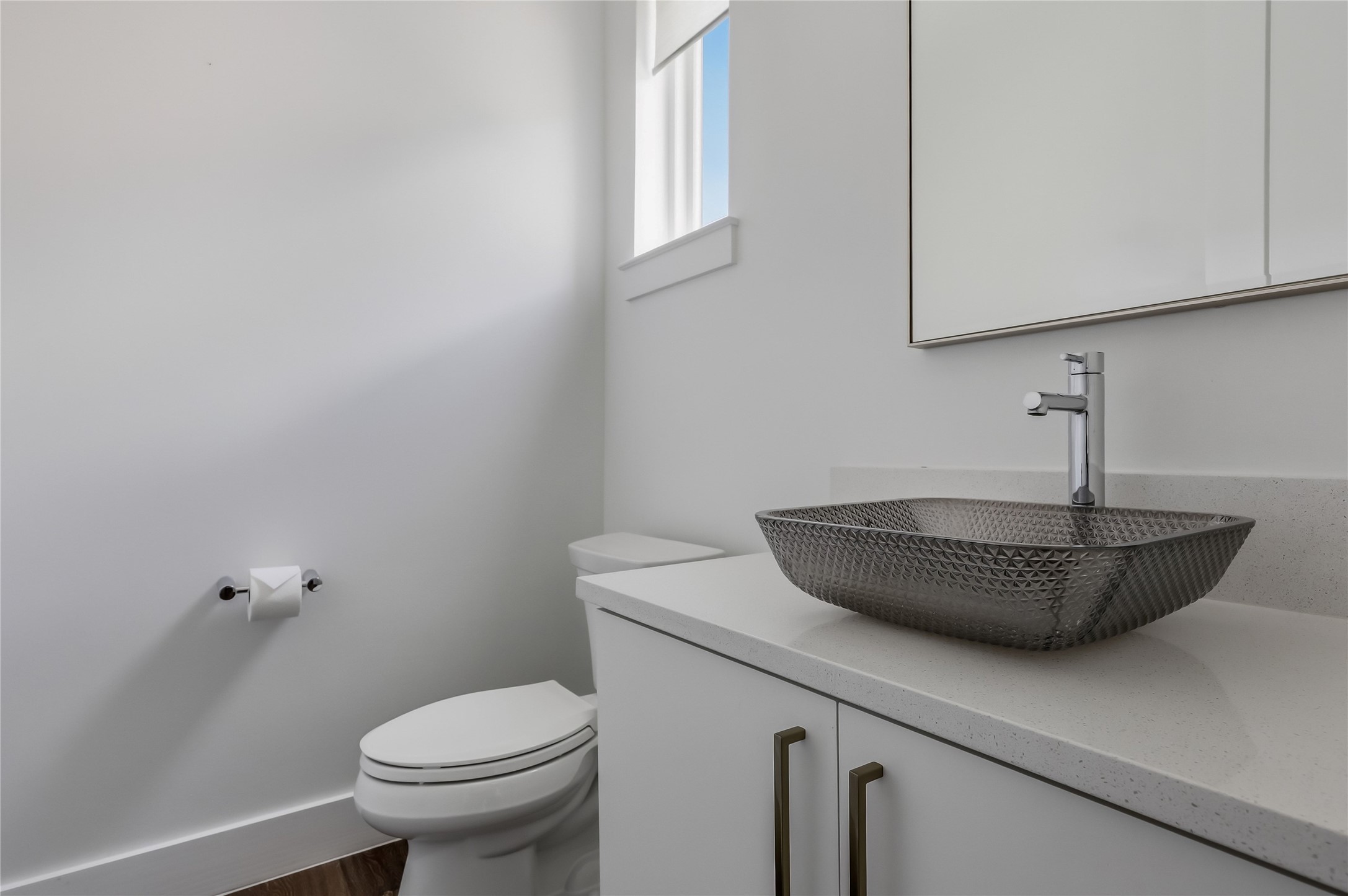 5006 Pecan Springs Road, Unit 3 Austin, TX 78723 - Photo 20 of 40 Half Bath