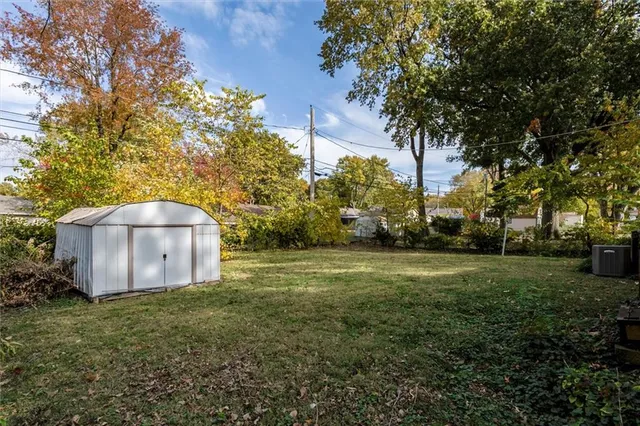 $250,000 | 7600 West 67th Street, Mission, KS 66202