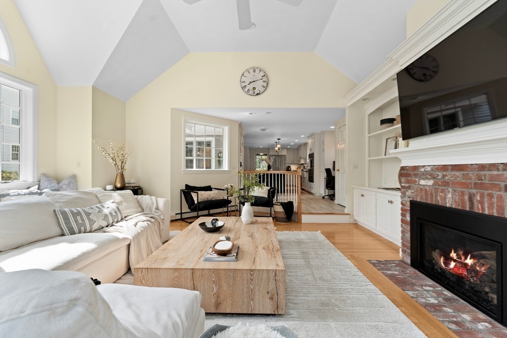 1141 Main Street Reading, MA 01867 - Photo 22 of 42