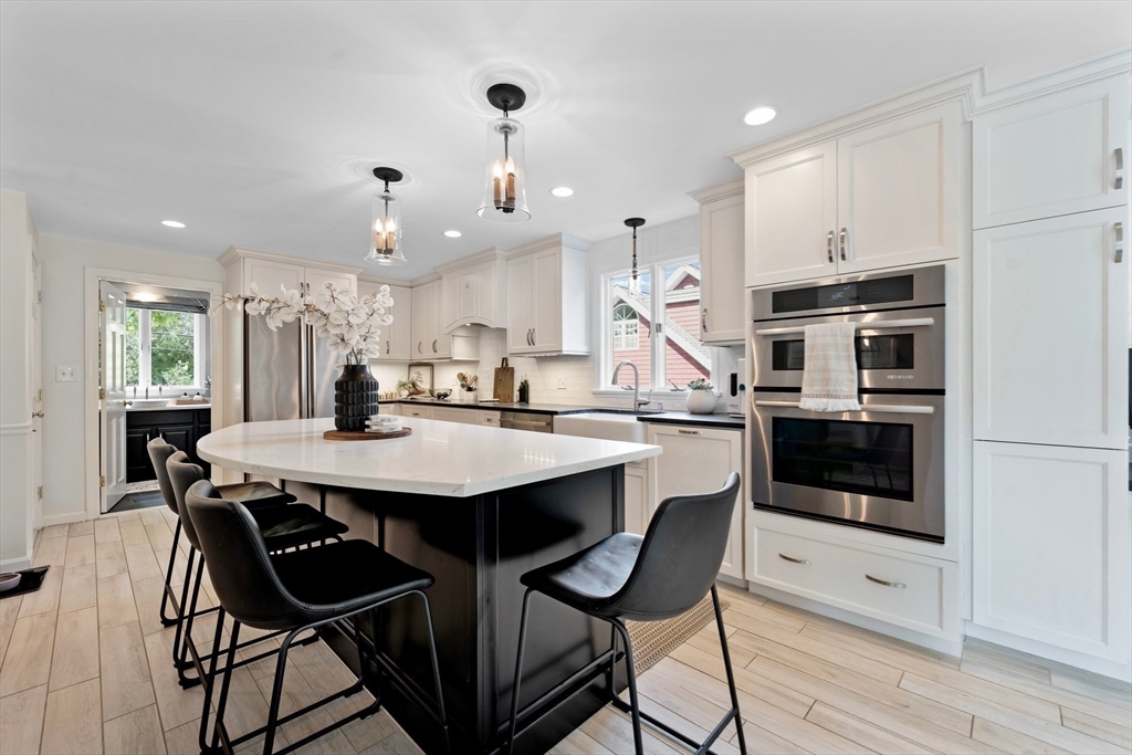 1141 Main Street Reading, MA 01867 - Photo 8 of 42