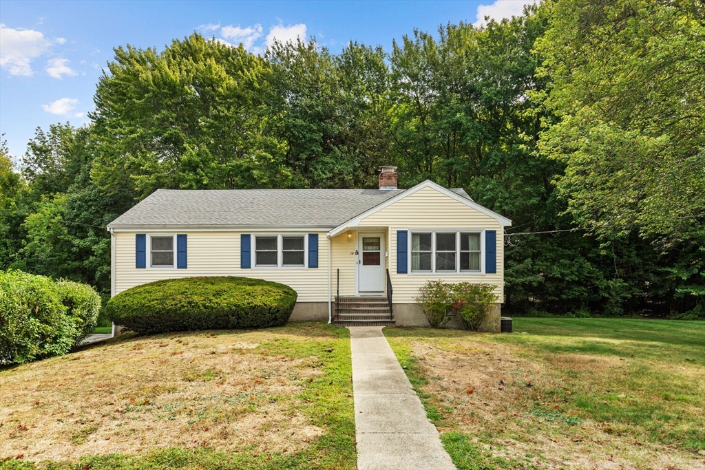 14 Plymouth Road Wakefield, MA 01880 - Photo 1 of 42 Gallery Image 1