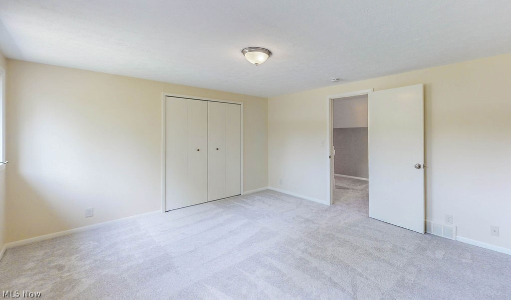 3161 Lander Road Pepper Pike, OH 44124 - Photo 19 of 26 Another bedroom upstairs with gray carpet