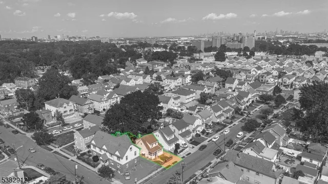 $3,300 | 1379 Garfield Place, Elizabeth, NJ 07208