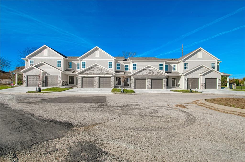 Findley Street North Olathe, KS 66061 - Photo 2 of 27