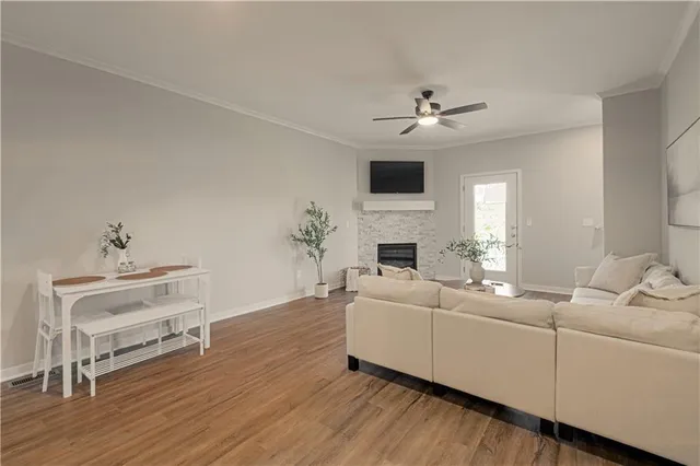 $8,000,000 | Findley Street North, Olathe, KS 66061