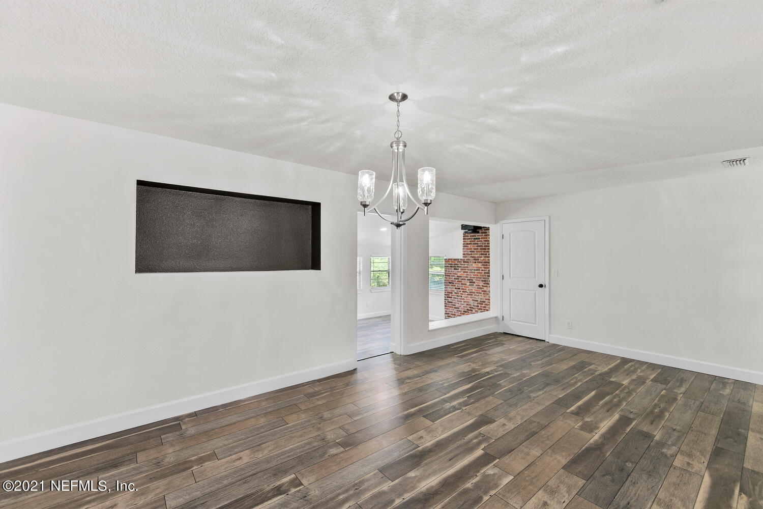 2445 Patsy Anne Drive Jacksonville, FL 32207 - Photo 9 of 35 A0830-027-020-1500x1000