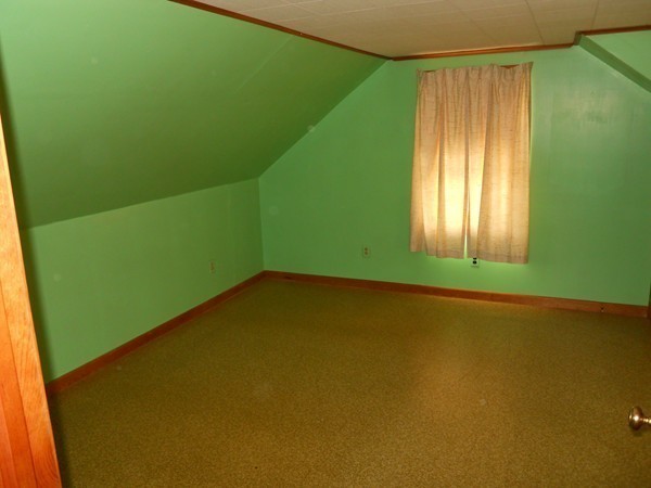 33 West Canton Circle Springfield, MA 01104 - Photo 18 of 30