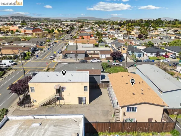 a picture of a city view