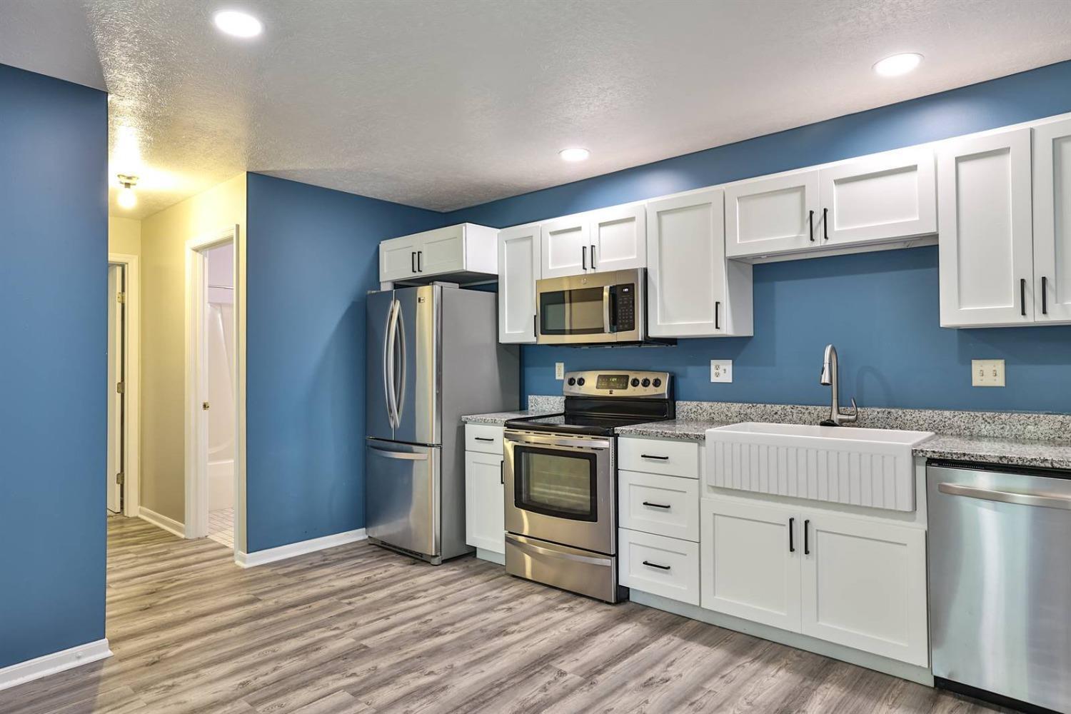 3353 Alpine Place, Unit 11 Cheviot, OH 45211 - Photo 11 of 26