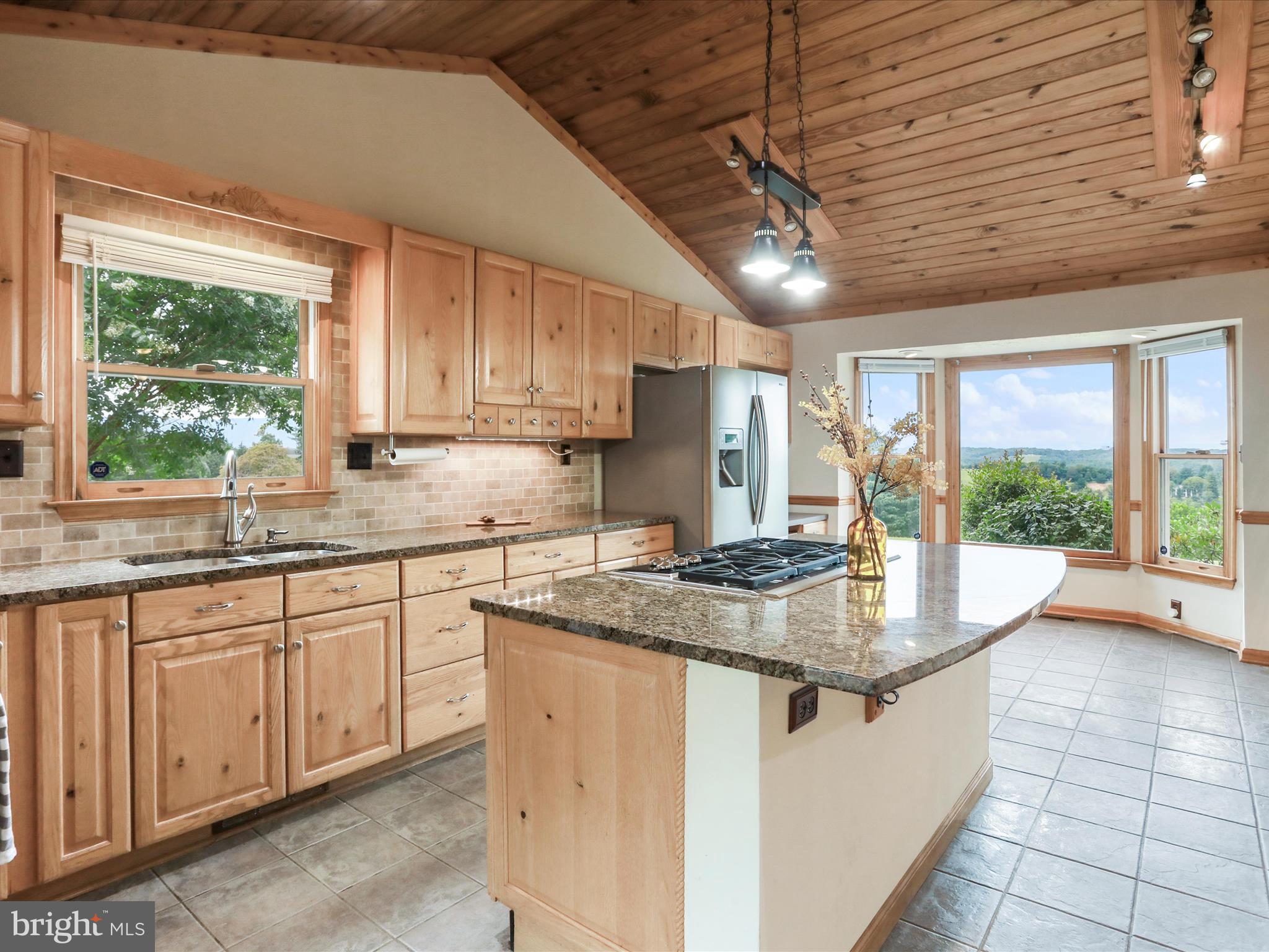 237 Taylor Road Front Royal, VA 22630 - Photo 23 of 64 Kitchen