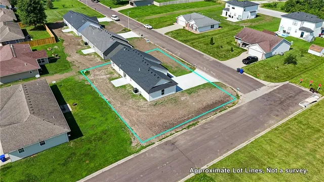 $309,500 | 711 Ivey Lane, Sedalia, MO 65301