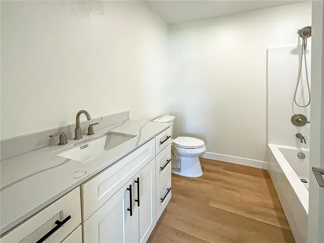 $289,500 | 711 Ivey Lane, Sedalia, MO 65301