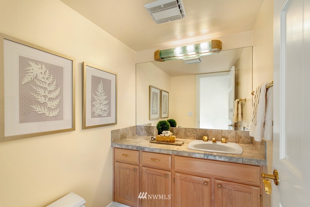 2790 Evergreen Point Road Medina, WA 98039 - Photo 12 of 22