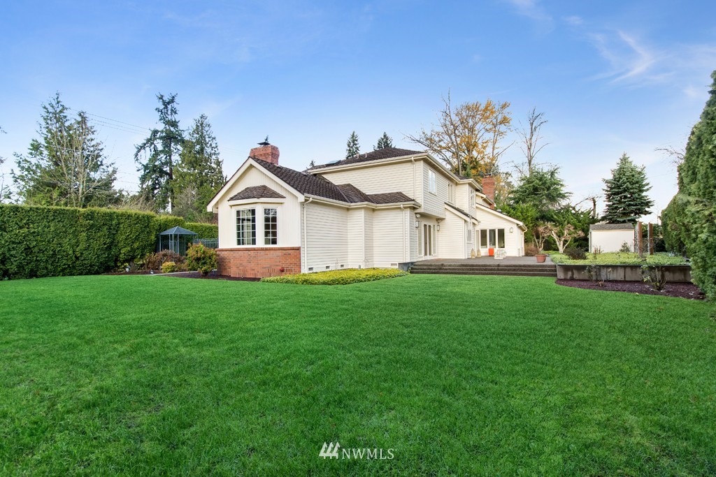 2790 Evergreen Point Road Medina, WA 98039 - Photo 20 of 22