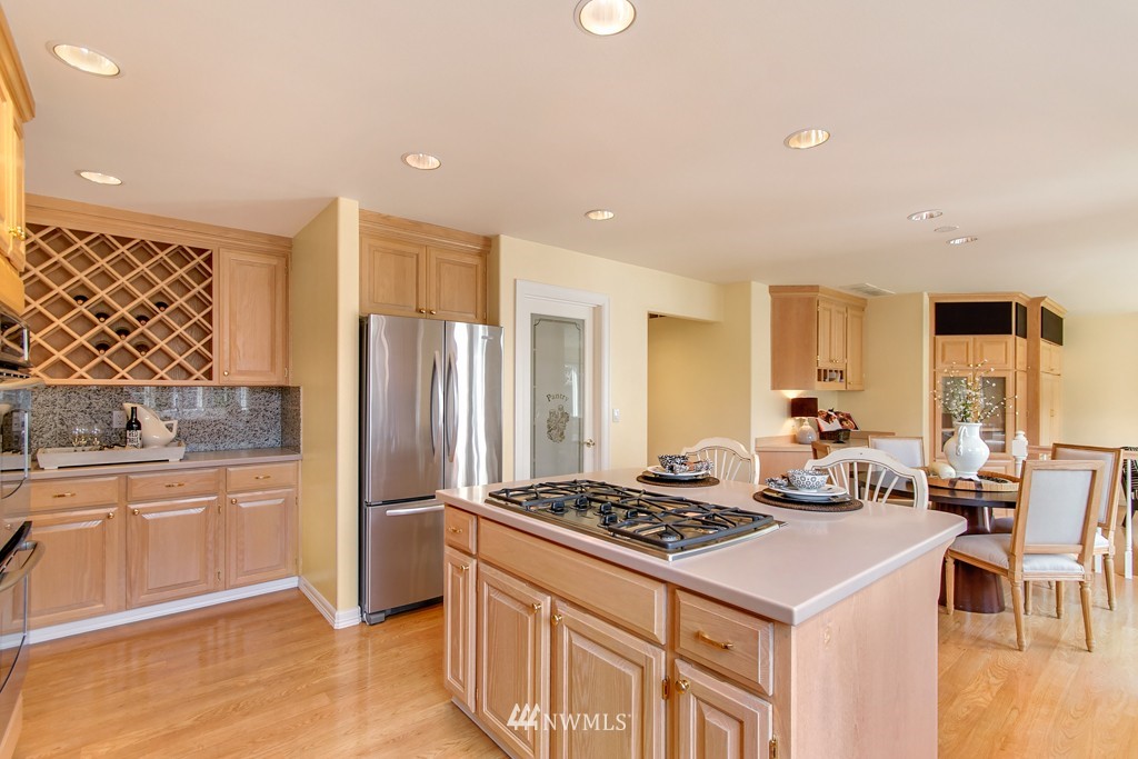2790 Evergreen Point Road Medina, WA 98039 - Photo 6 of 22