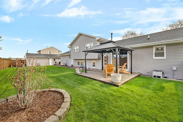 $349,000 | 390 South Di Paolo Drive, Coal City, IL 60416