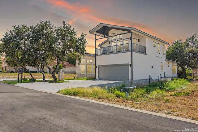 $3,900 | 515 Free Rein, Horseshoe Bay, TX 78657