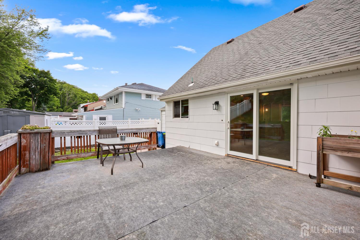 16 Venus Road South Amboy, NJ 08879 - Photo 30 of 31