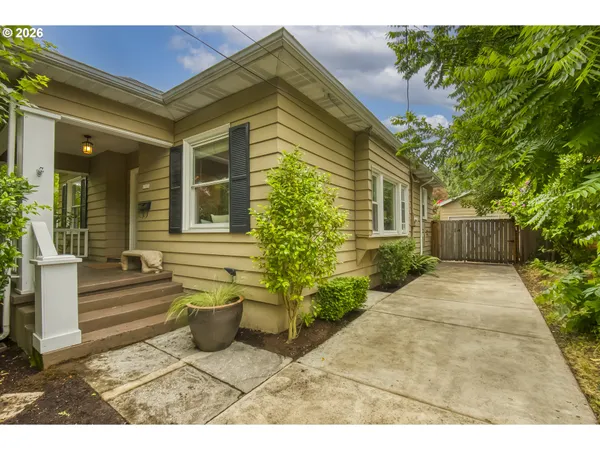 $575,000 | 1533 Northeast 46th Avenue, Portland, OR 97213