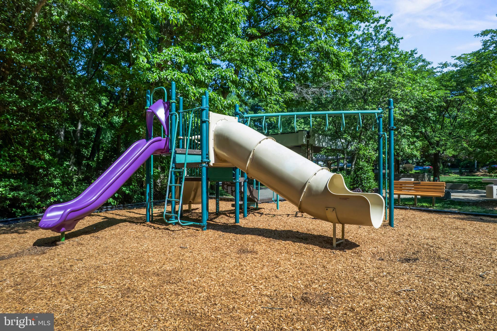1422 Northgate Square, Unit 12B Reston, VA 20190 - Photo 31 of 36 Playground