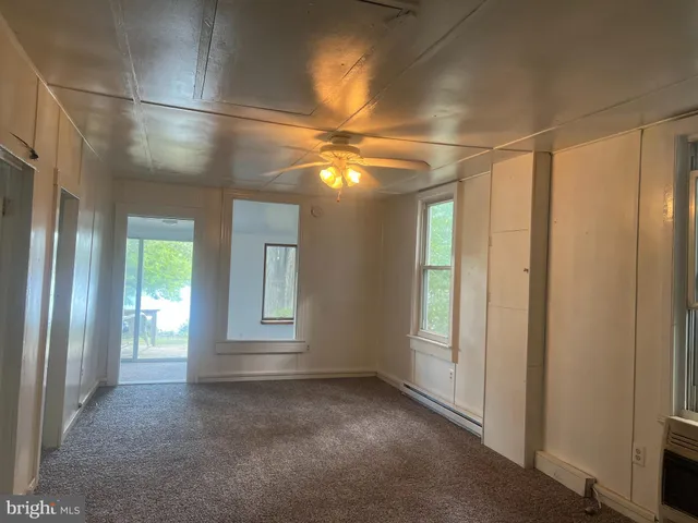 $1,800 | 1 Punte Lane, Essex, MD 21221