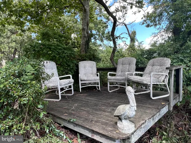 $1,800 | 1 Punte Lane, Essex, MD 21221