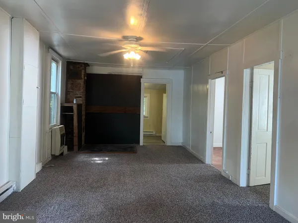 $1,800 | 1 Punte Lane, Essex, MD 21221