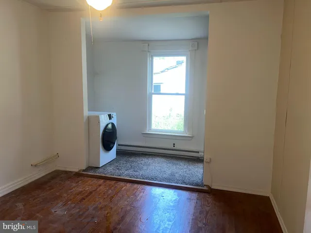 $1,800 | 1 Punte Lane, Essex, MD 21221