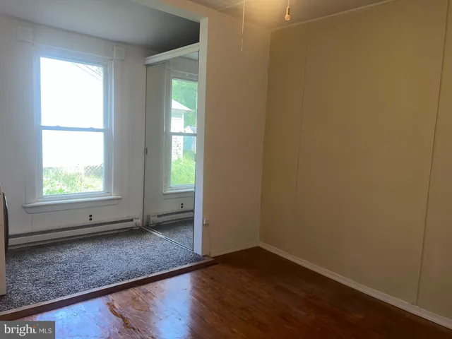 $1,800 | 1 Punte Lane, Essex, MD 21221