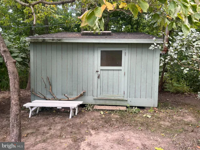 $1,800 | 1 Punte Lane, Essex, MD 21221